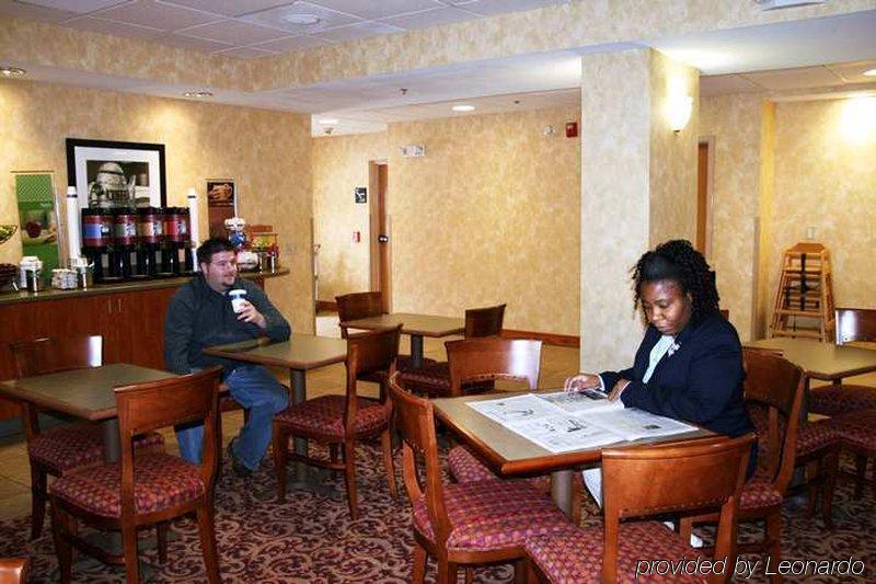 Hampton Inn Muskegon Muskegon Heights Ресторан фото