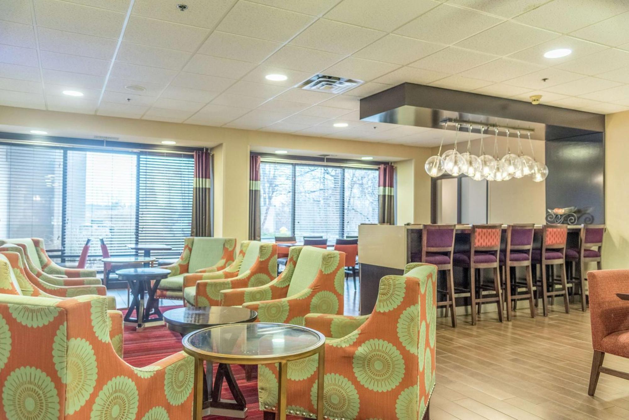 Hampton Inn Muskegon Muskegon Heights Экстерьер фото